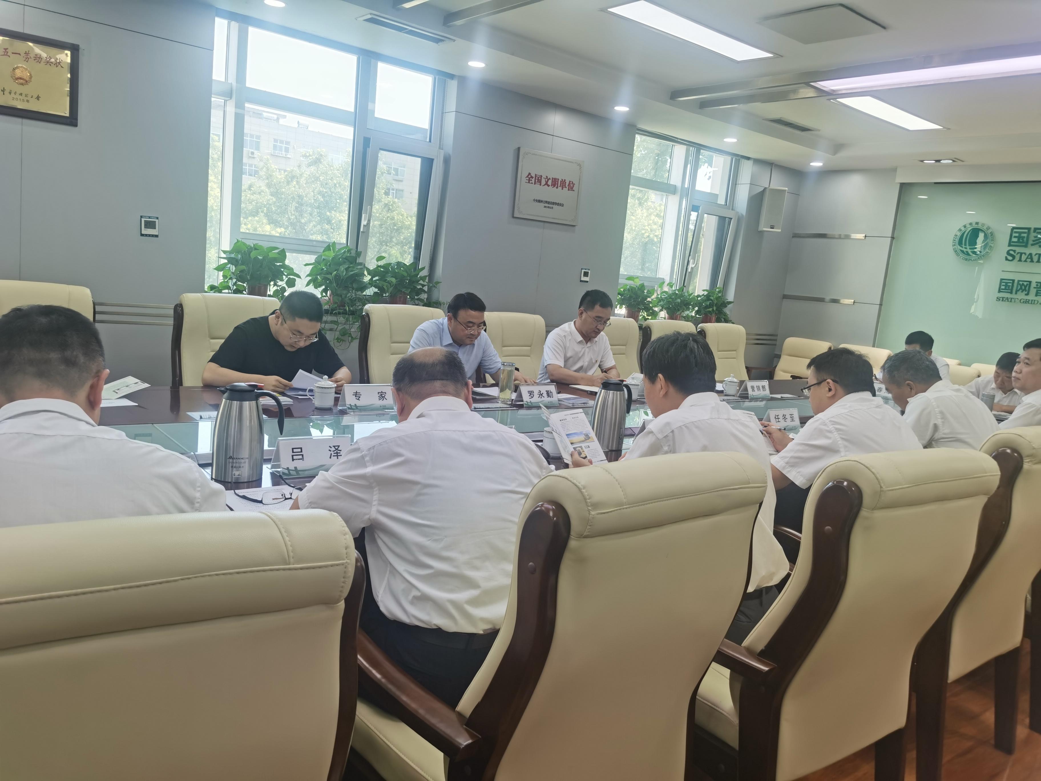 1b7f897fef8eed27c0b68555f539099.jpg 1b7f897fef8eed27c0b68555f539099.jpg